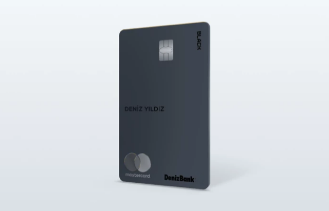 DenizBank Black kart görseli